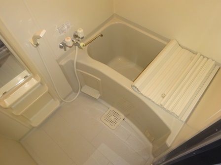 バス・シャワールーム　同タイプ内観です