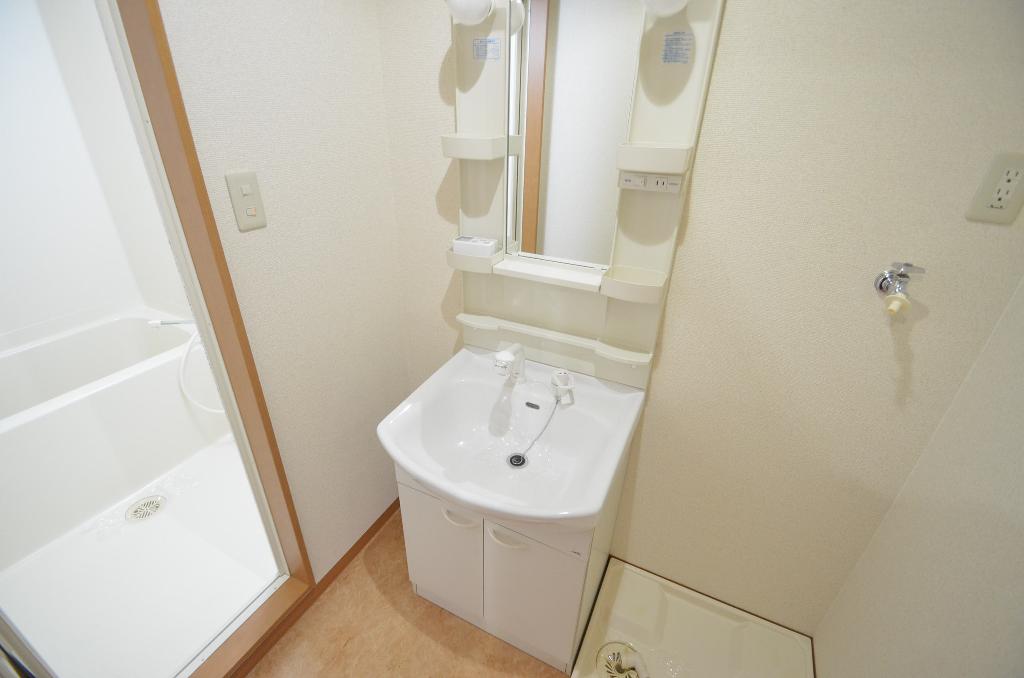 洗面設備　洗髪洗面化粧台