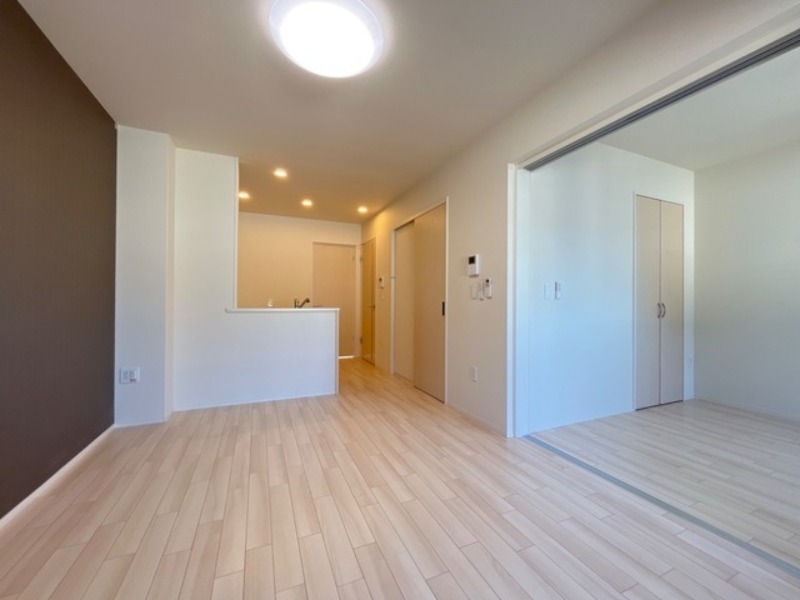 居室・リビング　図面と現状に相違がある場合には現状を優先