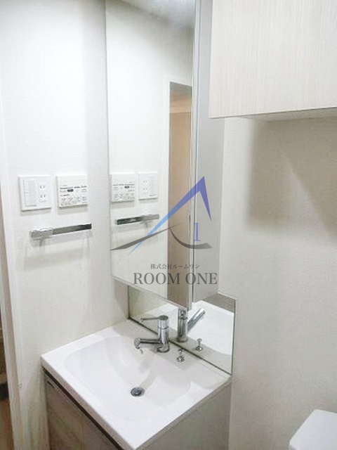 洗面設備　洗面台です。