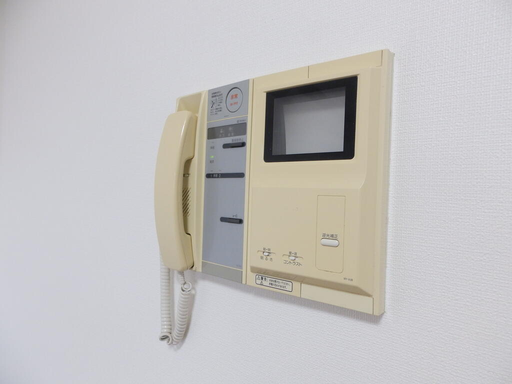 セキュリティ　TVモニター