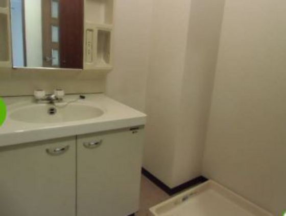 洗面設備　※別号室の写真です。