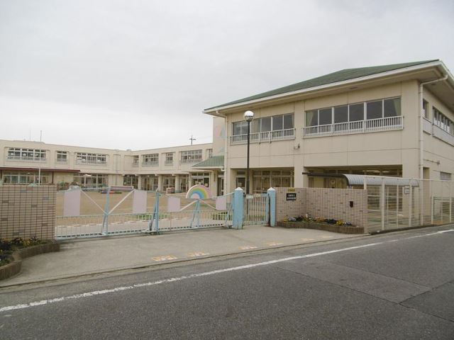 幼稚園・保育園　あけぼの保育園（幼稚園・保育園）まで420m