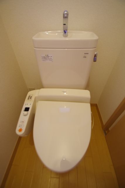 トイレ　★ウォシュレット付き★