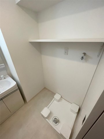 洗面設備　使いやすい洗面所です