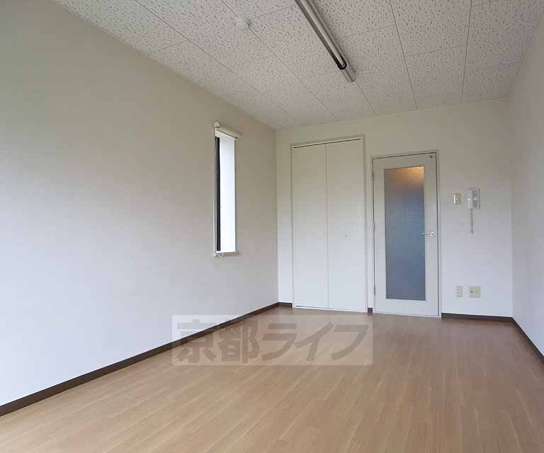 居室・リビング　広いお部屋になります。