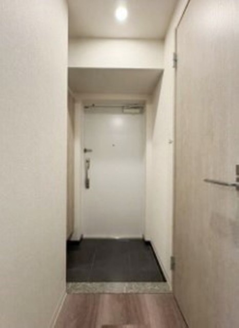 玄関　同タイプ参考写真