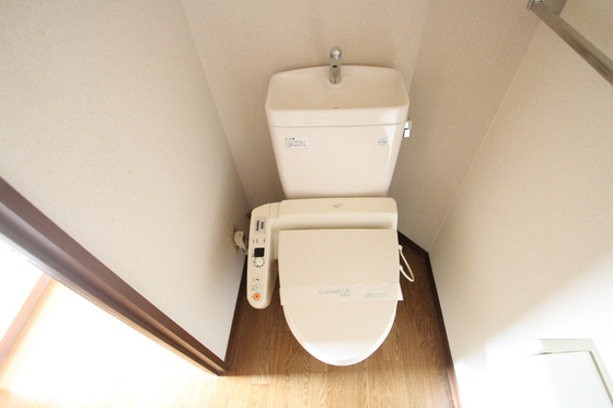 トイレ　※別部屋の写真です