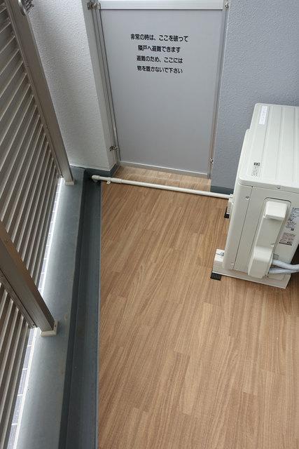 バルコニー　バルコニー