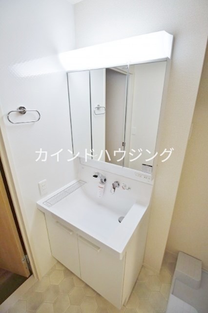 洗面設備　シャンプードレッサー