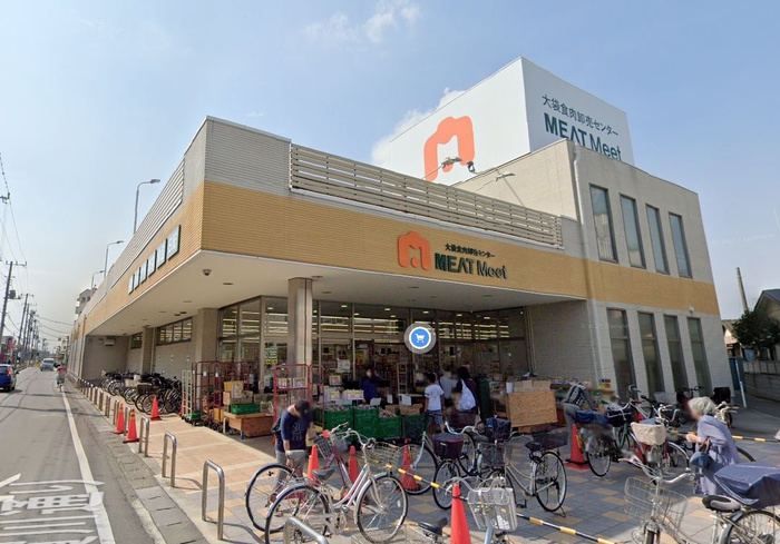 スーパー　MEAT 　meet（スーパー）まで750m