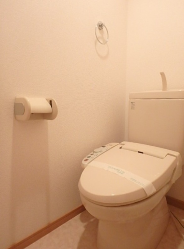 トイレ　図面と現状に相違がある場合には現状を優先