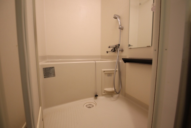 バス・シャワールーム　※別室の参考写真の為、現況優先です。