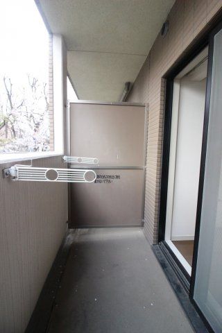 バルコニー　（別タイプ参考写真）パレステュディオ文京千石パークサイド　文