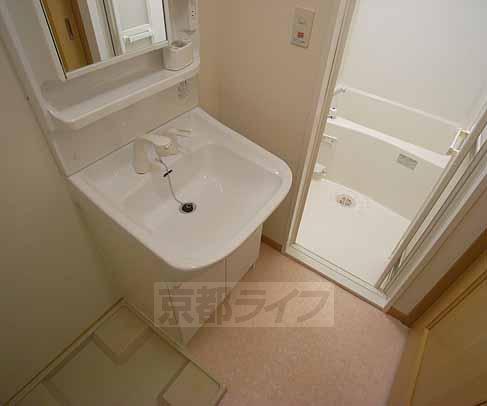 洗面設備　便利なシャンプードレッサー