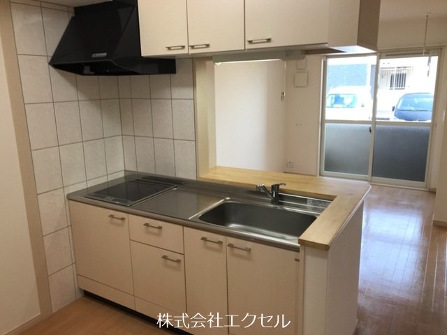 キッチン　カウンターキッチンです。