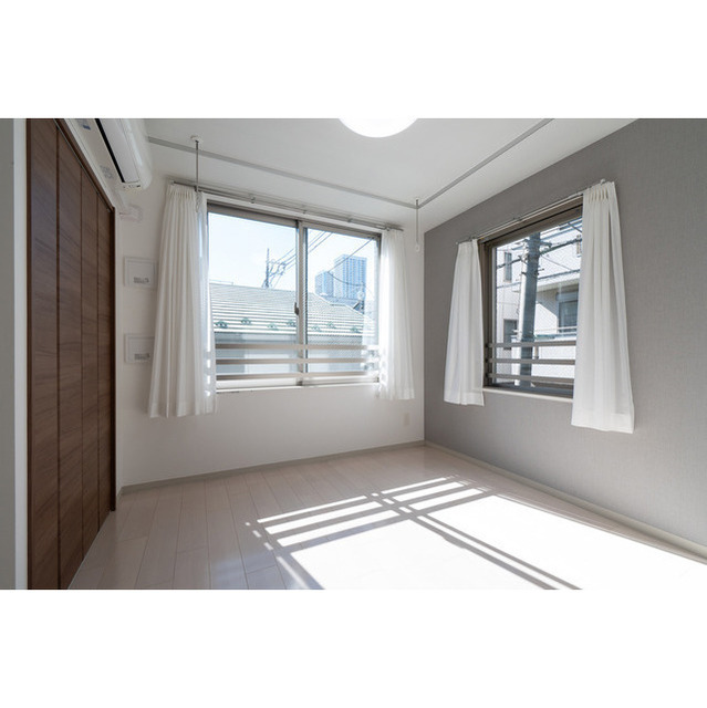 居室・リビング　内観