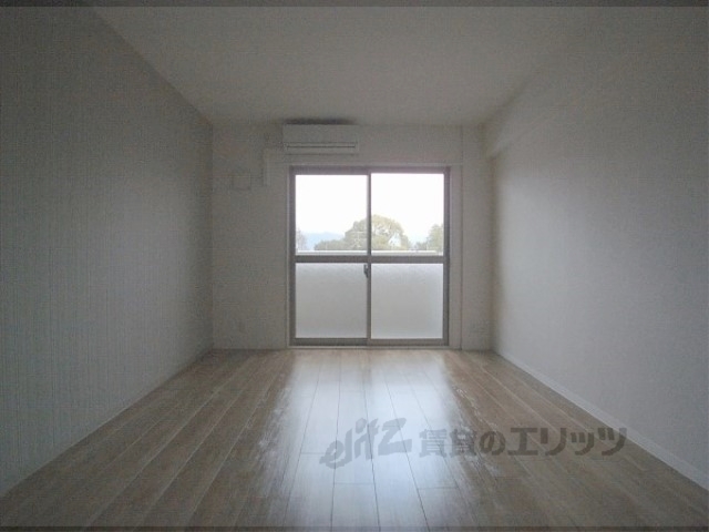 居室・リビング　居室