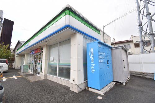 コンビニ　ファミリーマート 立花東店（コンビニ）まで269m
