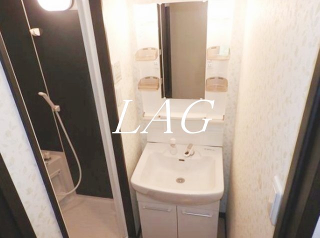 洗面設備　洗面台です。