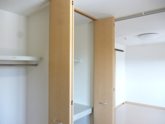 収納　２０１　洋室収納