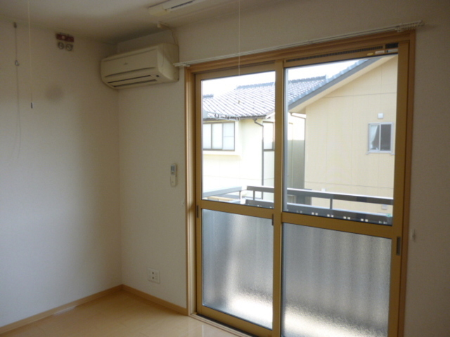 居室・リビング　２０１　室内