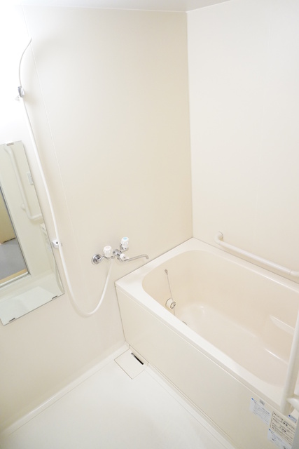 バス・シャワールーム　※別室参考写真