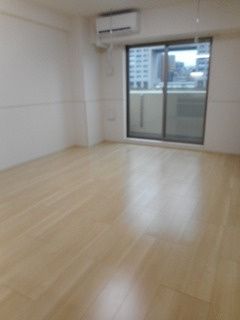 居室・リビング　☆明るい居室☆