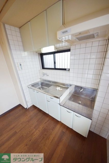 キッチン　★★窓付きキッチン★★