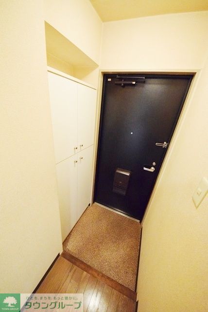 玄関　★オンライン内見対応可能★来店不要★タウンハウジング大和店★