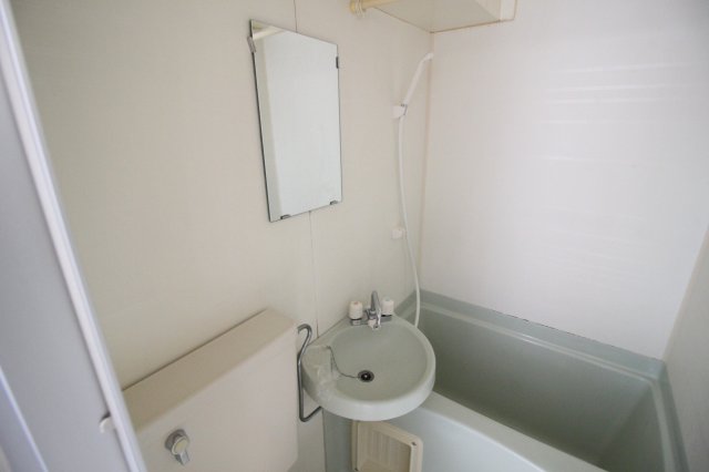 洗面設備　お掃除もサッとできちゃいますよ☆