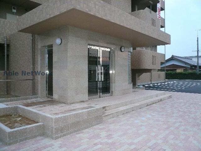 エントランス　エントランス部分