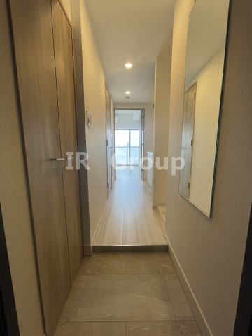 玄関　別室参照（カラータイプが異なる場合があります）