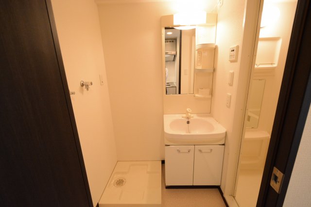 洗面設備　独立洗面化粧台付きでおすすめです！