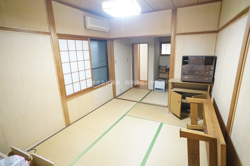 居室・リビング　南側戸建1階