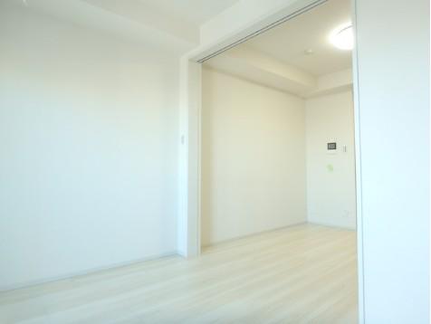 居室・リビング　☆明るい居間☆