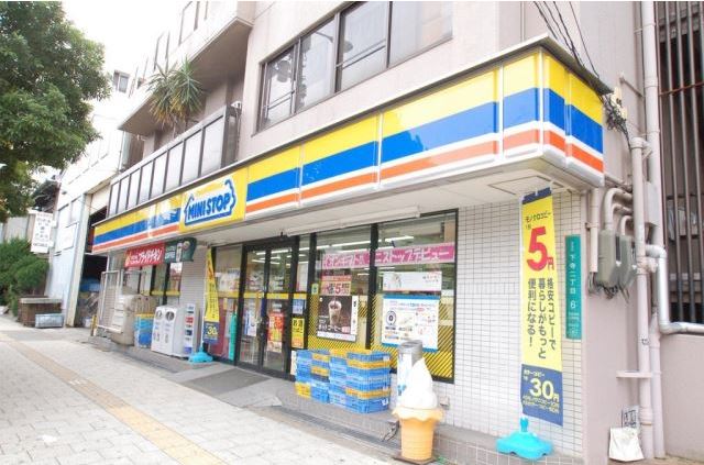 コンビニ　ミニストップ夕陽ヶ丘店加賀徳酒店（コンビニ）まで222m