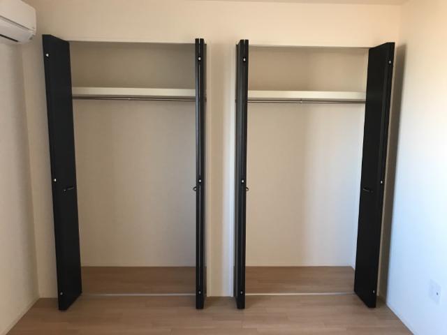 収納　クローゼット
