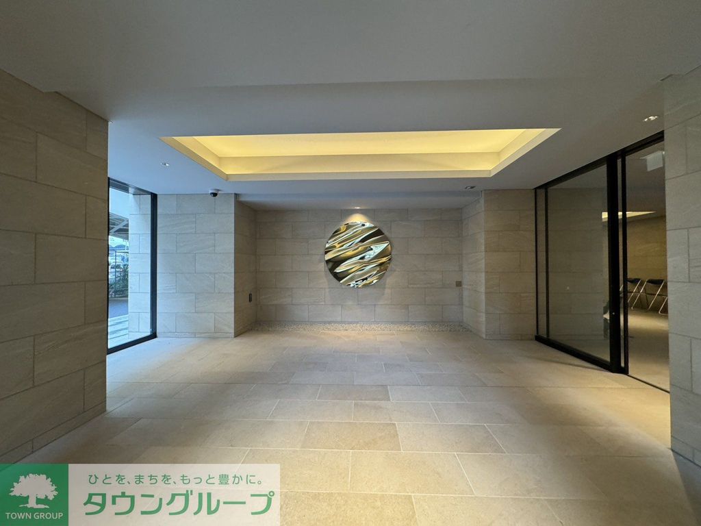 エントランス　エントランス