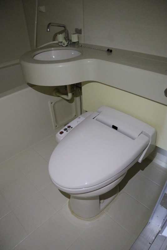 トイレ　現況優先