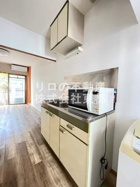 キッチン　火を使わず安心でお掃除も簡単なＩＨコンロです♪