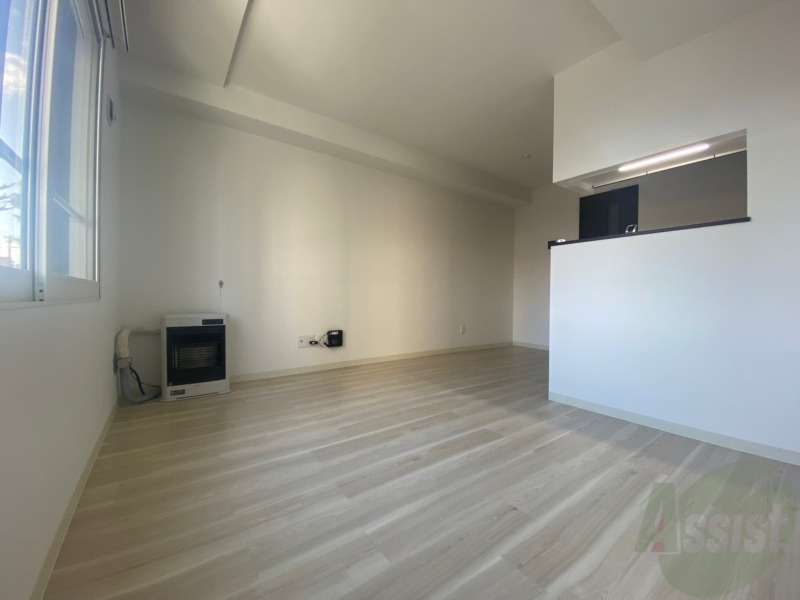 その他部屋・スペース　明るいお部屋は気持ちよく過ごせそうですね。