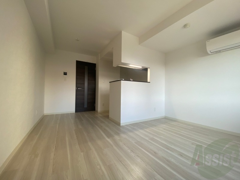 居室・リビング　広くてキレイなお部屋が広がっていて、充実した生活が送れそう。