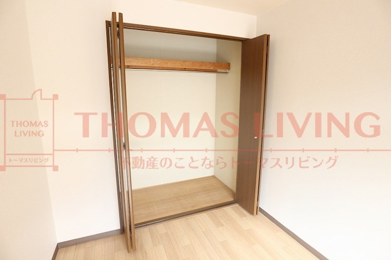 収納　奥行きも広いです。