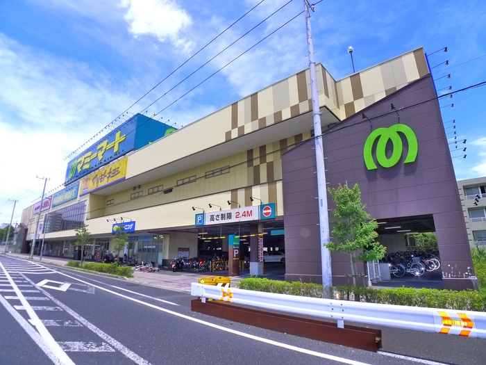 スーパー　マミーマート（スーパー）まで303m