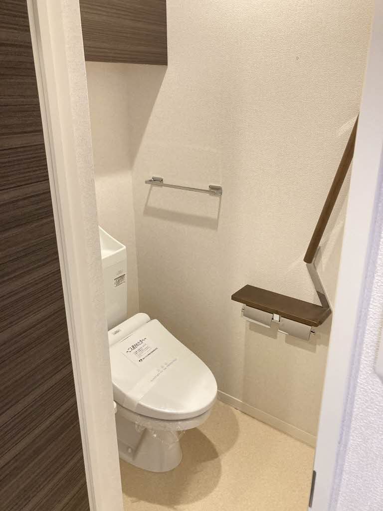 トイレ　トイレ