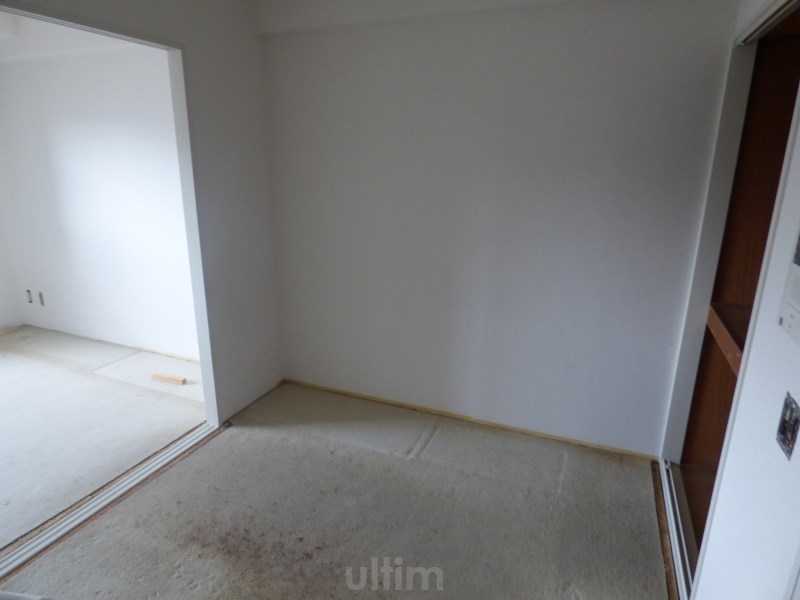 居室・リビング　※別のお部屋の写真です