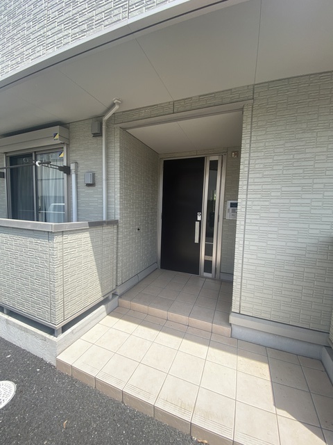 エントランス　安心のオートロック付