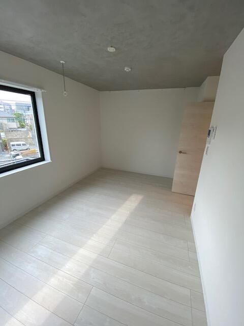 その他部屋・スペース　落ち着いて過ごせるお部屋なので、寝室にいかがでしょうか