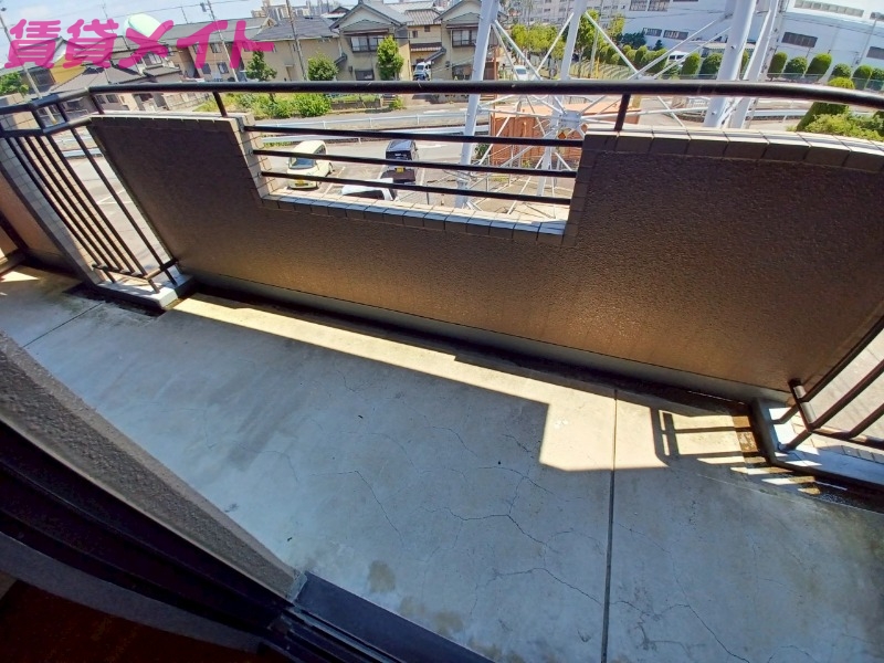 バルコニー　同型別部屋写真